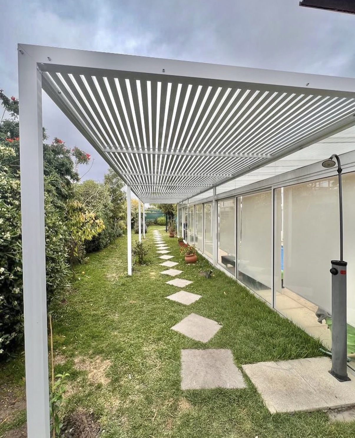 Proyecto Pérgola — Residencial por Oliver Hnos